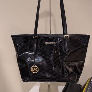 Michael Kors Black Patent Tote/Gold Hardware. EUC
